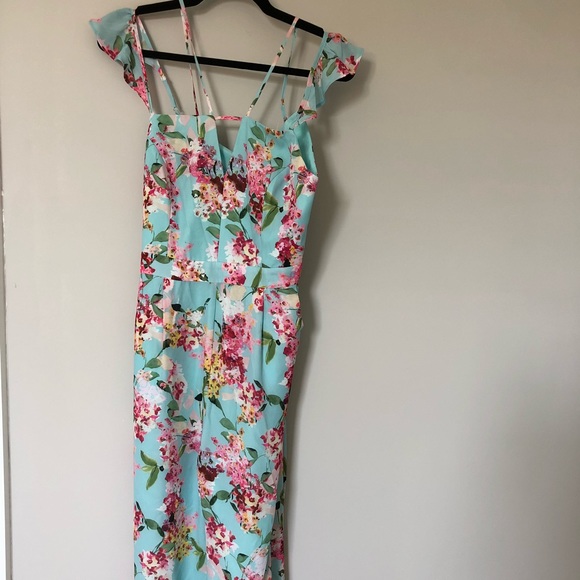 Adelyn Rae floral jumpsuit, small. Nwot. - Picture 4 of 4